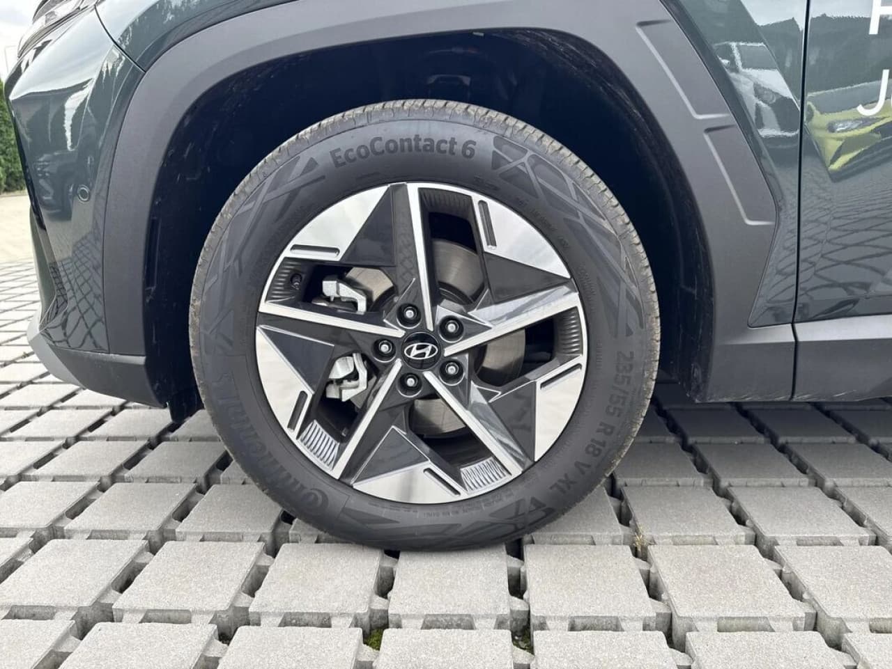Hyundai Tucson - zdjęcie 11