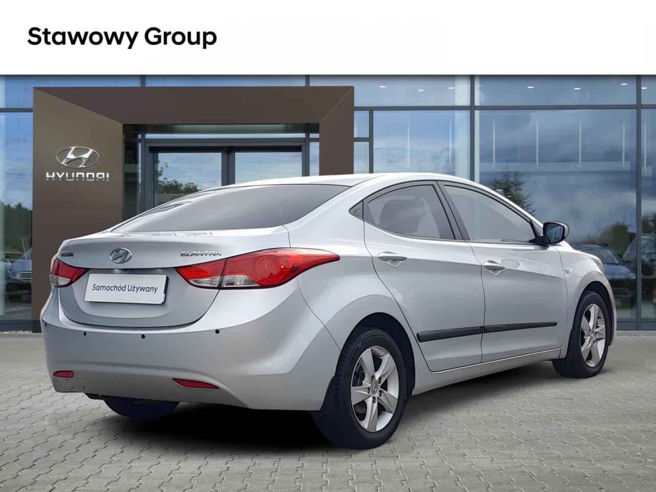Hyundai Elantra - zdjęcie 6