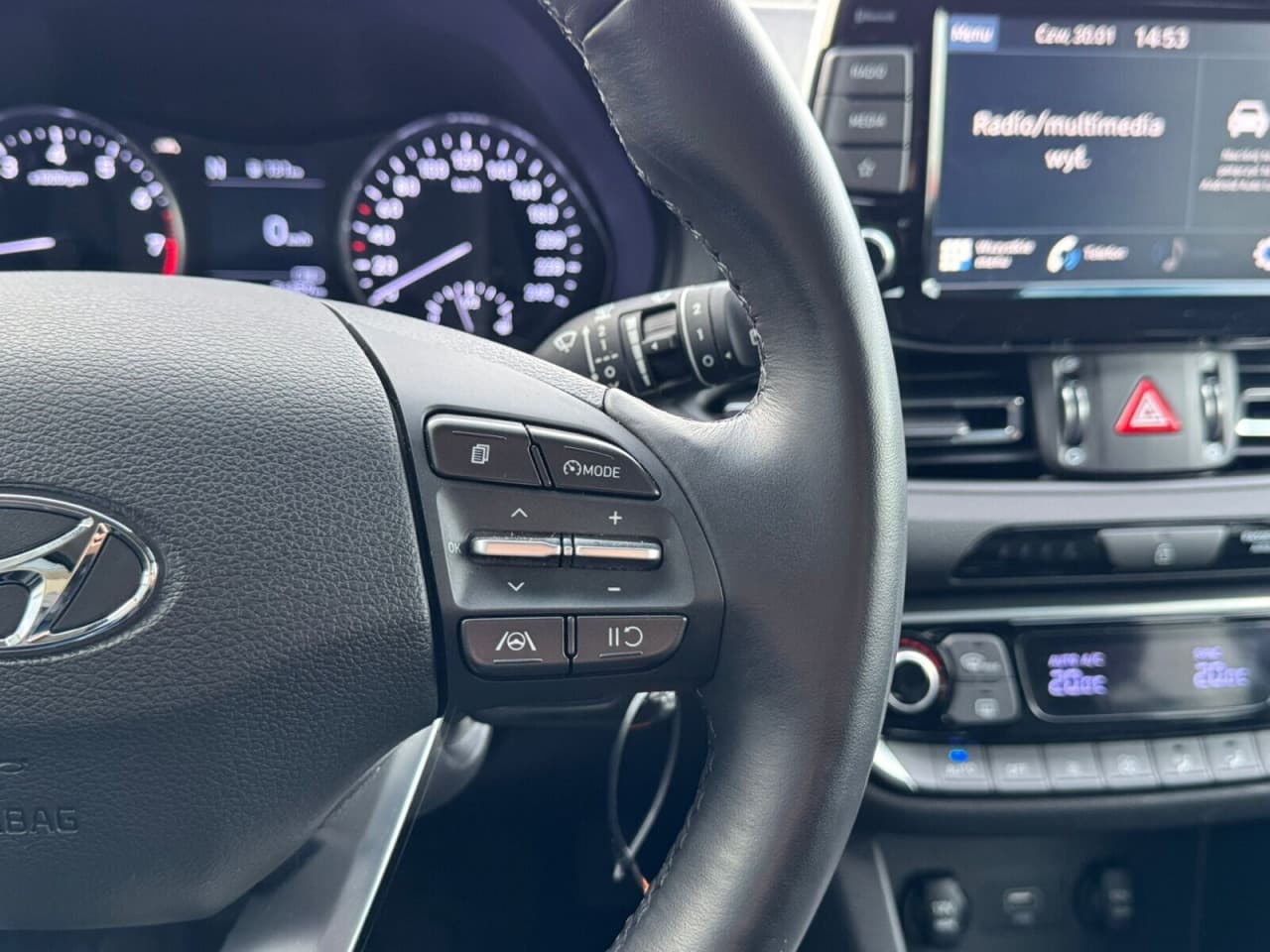 Hyundai i30 - zdjęcie 16