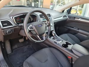 Ford Mondeo - miniatura 12